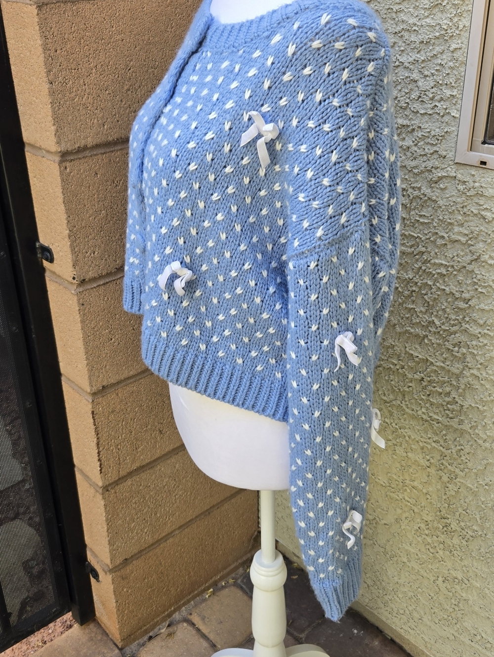 Threaded Leaf Light Blue Bow-Accent Knit Cardigan Sweater - Picture 6 of 10